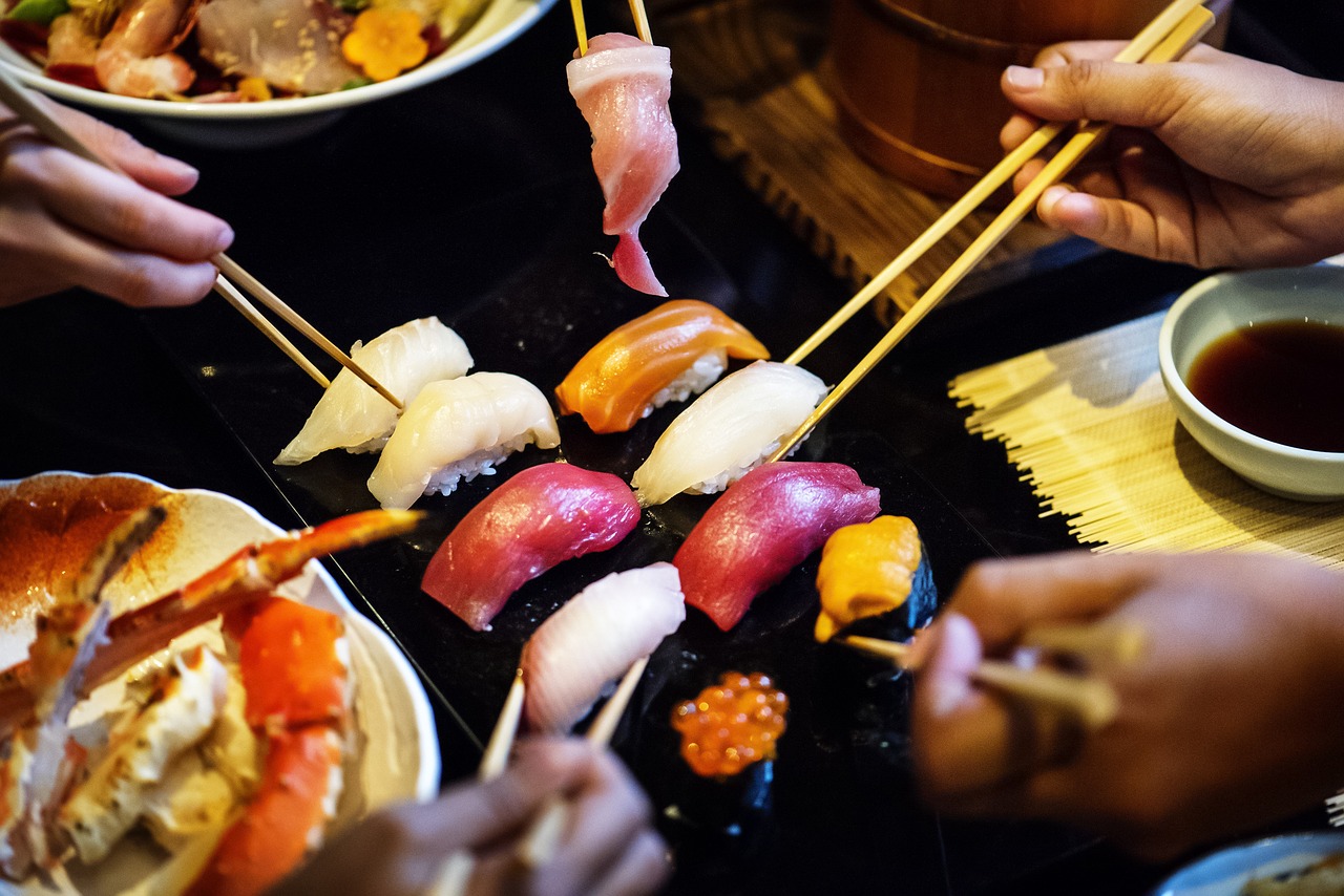 亚冬会食堂400多种美食嘎嘎香，亚冬会食堂美食盛宴，超400种佳肴香飘四溢